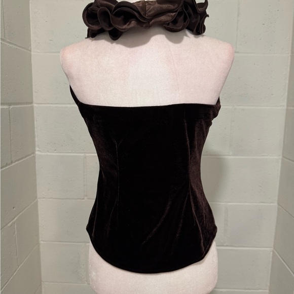 Boston Proper Ruffled Brown Sleeveless Blouse - Picture 3 of 4